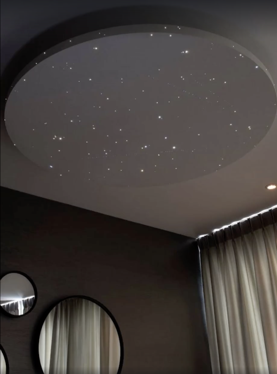 Zwevend Plafond sterrenhemel plafond verlichting led glasvezel slaapkamer badkamer romantisch ideen voorbeeld luxe mycosmos