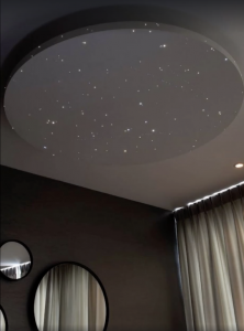 Ciel etoilé plafond suspendu par LED et fibres optiques