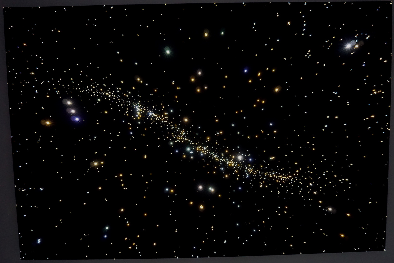 led sterrenhemel plafond verlichting MyCosmos woonkamer tv glasvezel sterren hemel